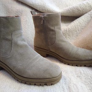 Lucky Brand, Size 9, Beige/Tan Suede Booties